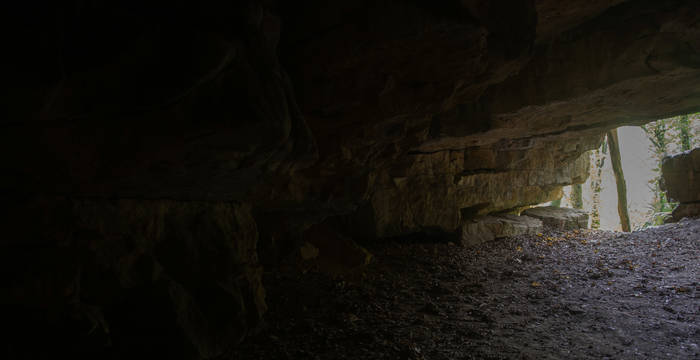 Ein Blick aus dem dunklen Bruderloch