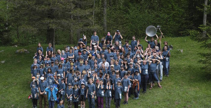 Öktopia 2024 Gruppenbild mit Tiermasken. © Florian Jermann