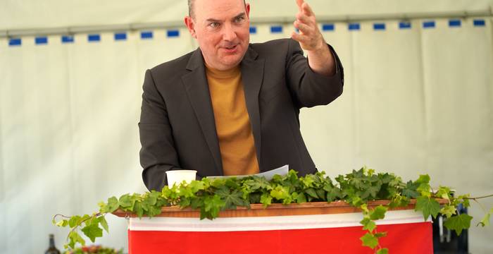 Jörg Felix, Präsident des Stiftungsrates der Emanuel und Oscar Beugger-Stiftung über die Förderung von Naturschutzprojekten. © Richard Geer